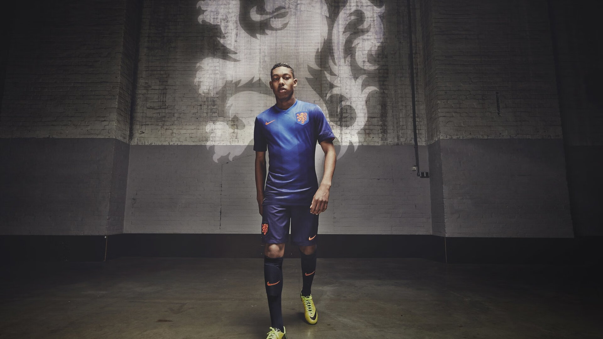 曼城在欧洲赛场的阵容深度成为淘汰赛关键，曼城阵容欧冠